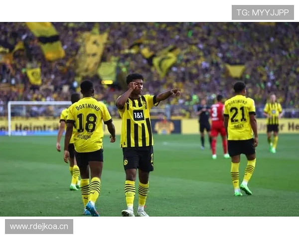 切尔西:阵容动荡+战术摇摆,豪门光环为何逐渐暗淡?